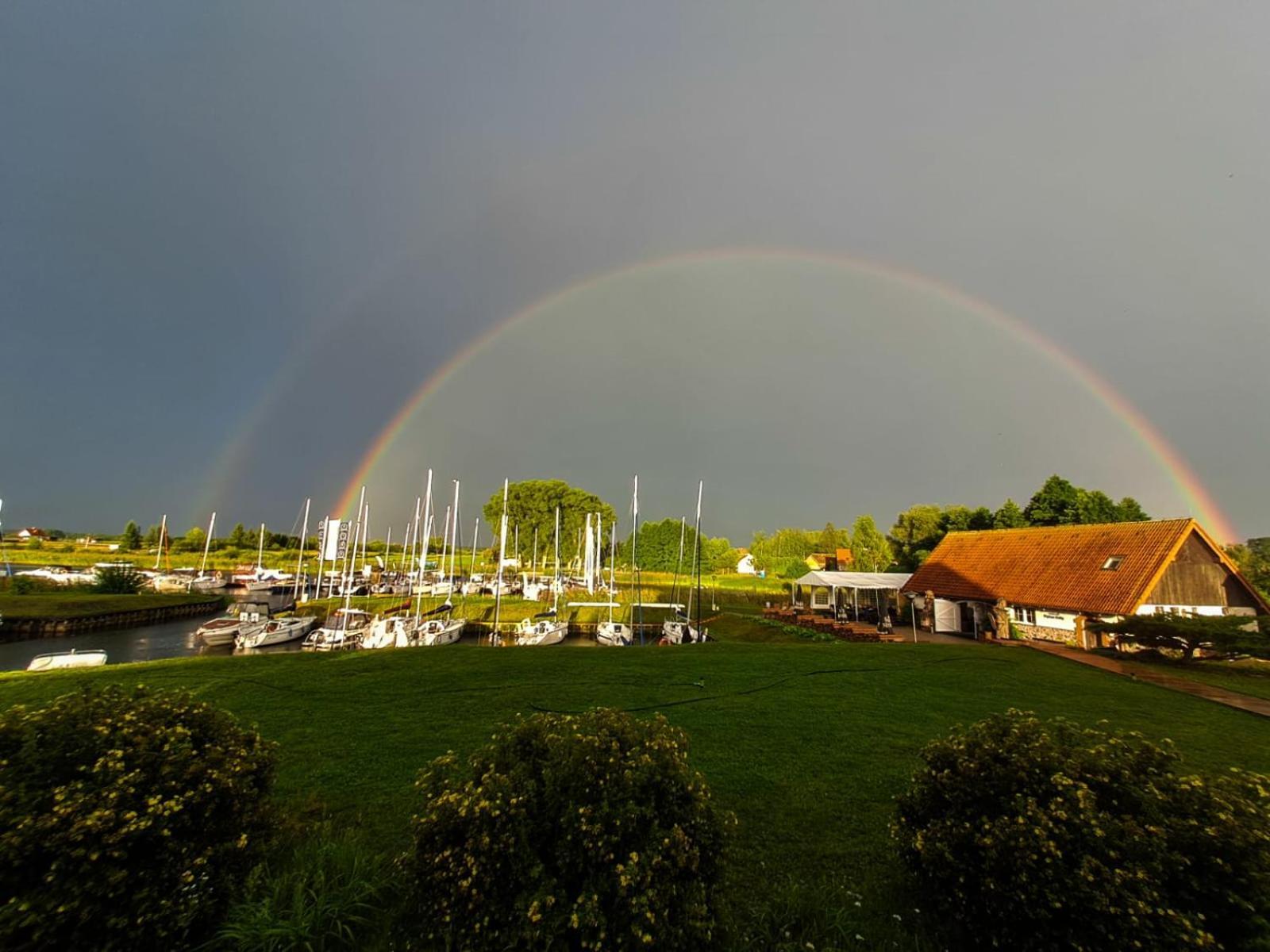 Hotel Marina Gorklo - Zurawi Kat Esterno foto