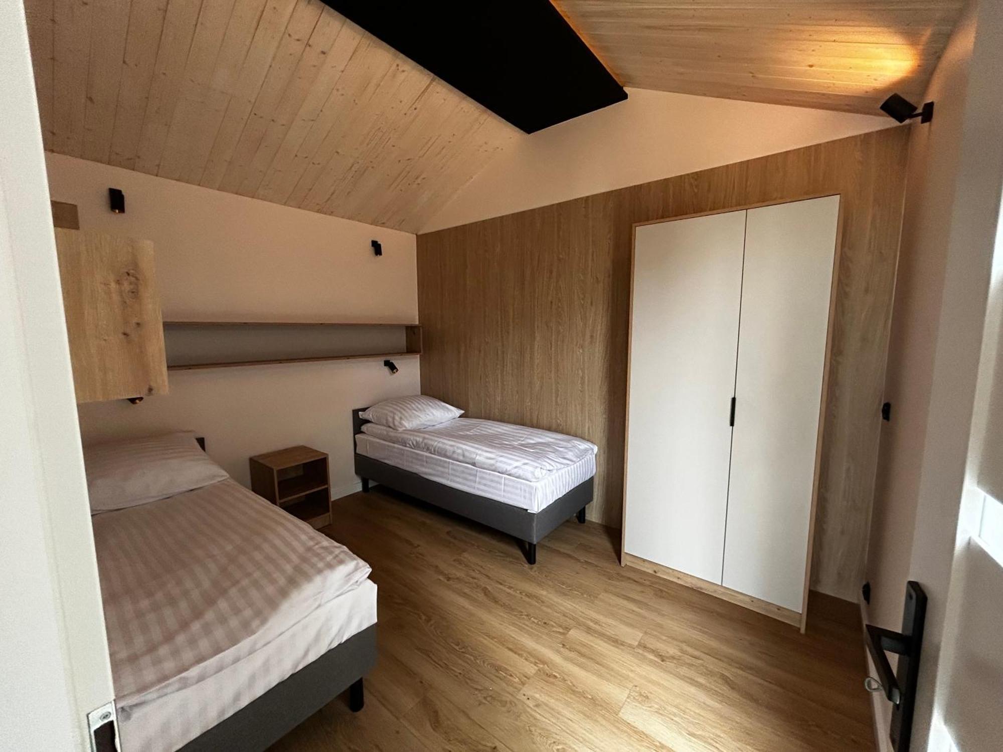 Hotel Marina Gorklo - Zurawi Kat Esterno foto