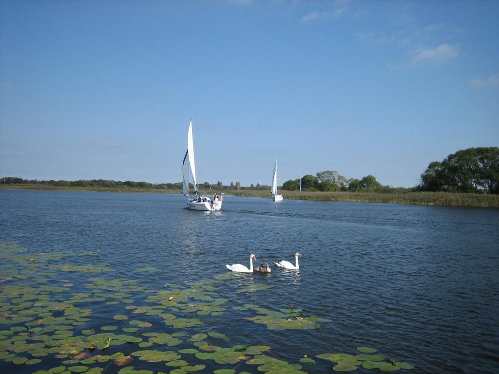 Hotel Marina Gorklo - Zurawi Kat Esterno foto